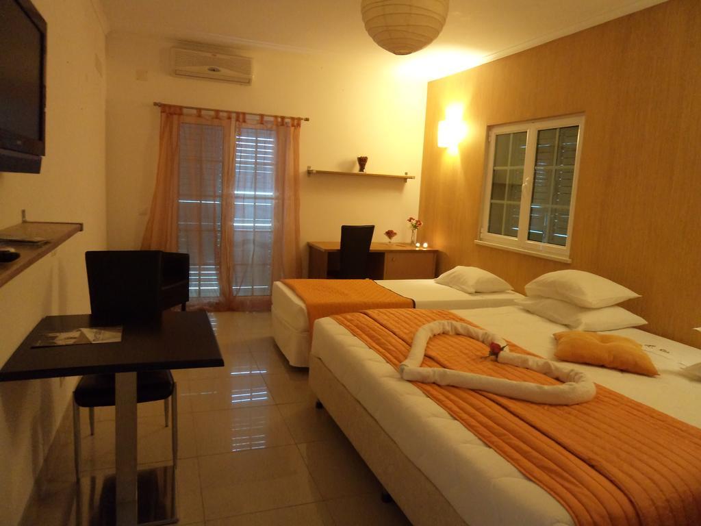 Paraiso D'El Rio Mertola Room photo